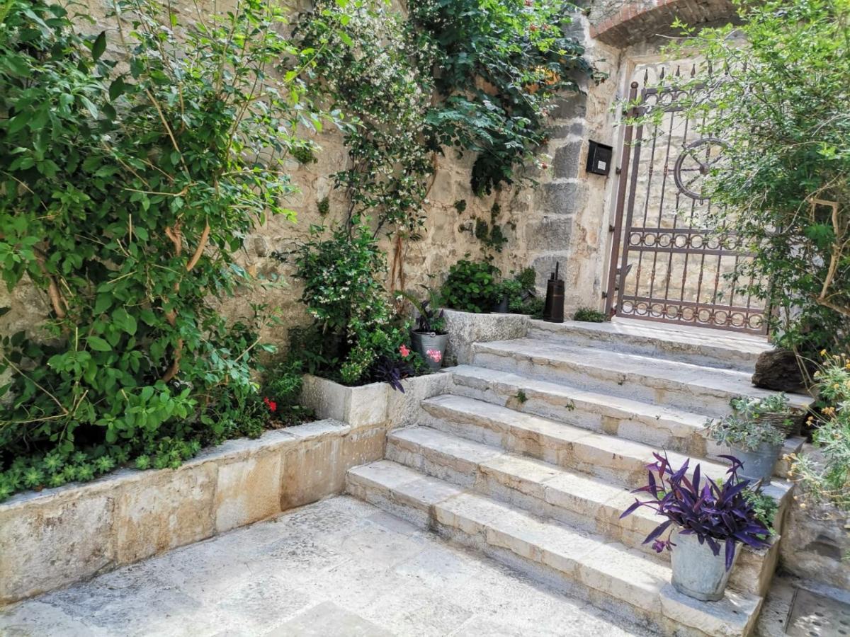 Old Town Studio Apartments Makarska Exterior foto